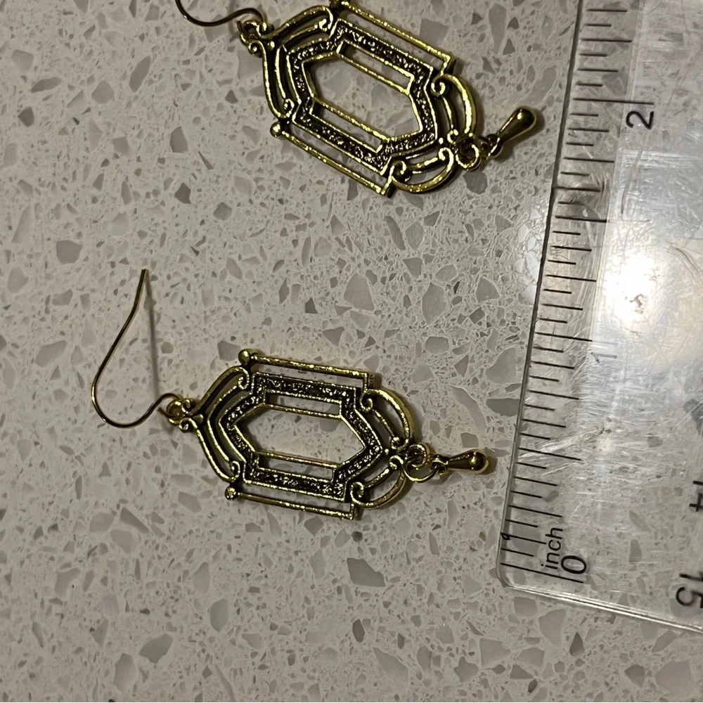 Vintage Bohemian Style dangle Earrings - Picture 6 of 9